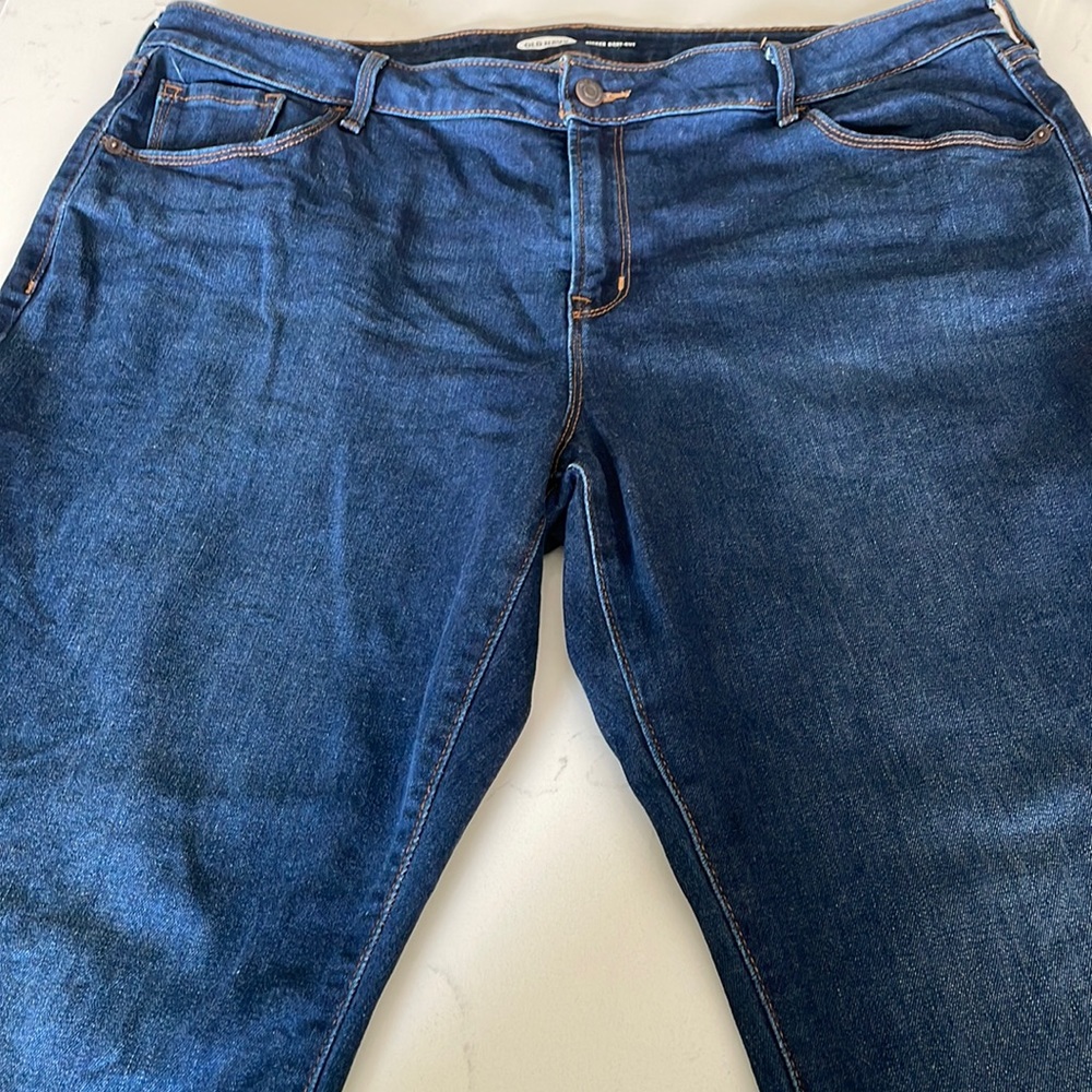 Almost new Old Navy Kicker Bootcut jeans size 18!